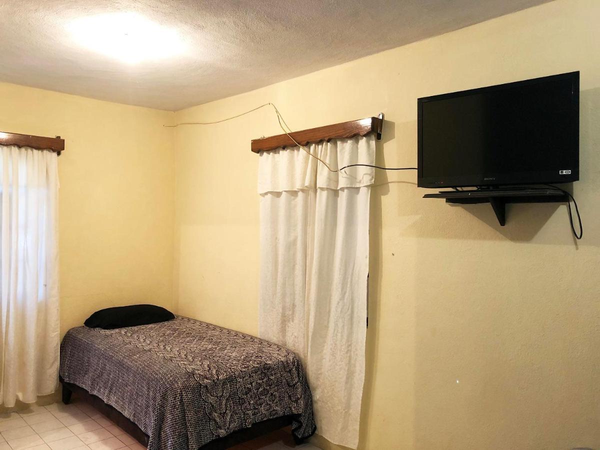 Oyo Hotel Cuatro Reales Galeana Dış mekan fotoğraf